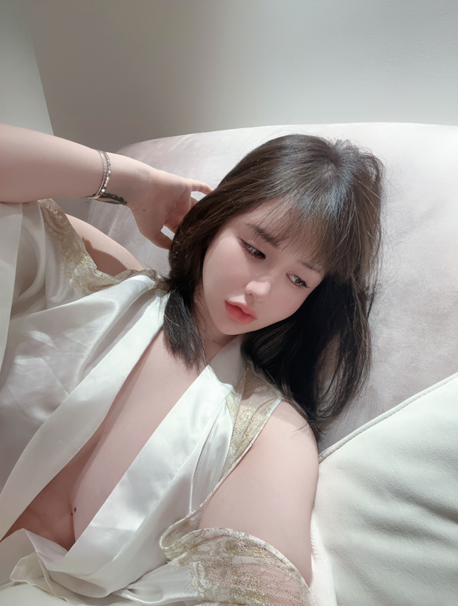 阿色 – 微密圈19套图片及视频合集 【233P30V1.01G】