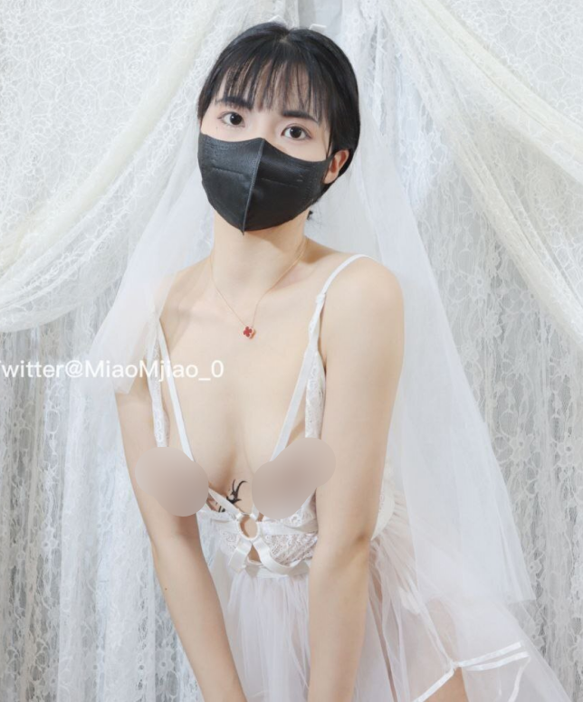 超人气裸舞女神-miao喵酱-24.7-25.2月裸舞新视图（95P,22V,394M）
