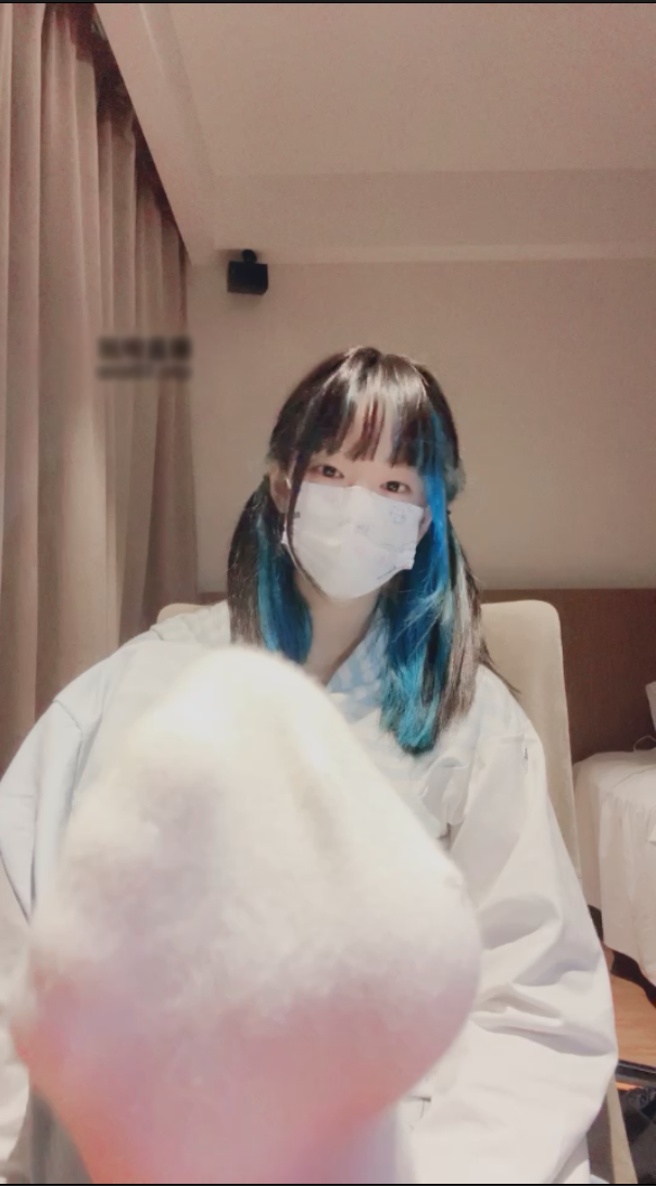 玩物直播奶味小仙女-20250403红绿灯：臭白袜裸足羞辱【1V】【221MB百度云】
