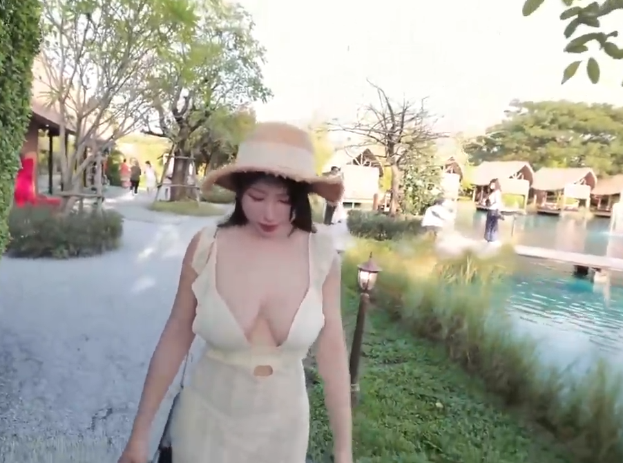 台湾甜妹-艾瑪Emma-新 雪白巨乳泰国性爱旅游（1V,206M）