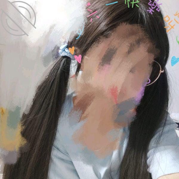 海角真实原创大神与还在上学并且有男朋友的眼镜小表妹性爱之路（619M+4篇自述）