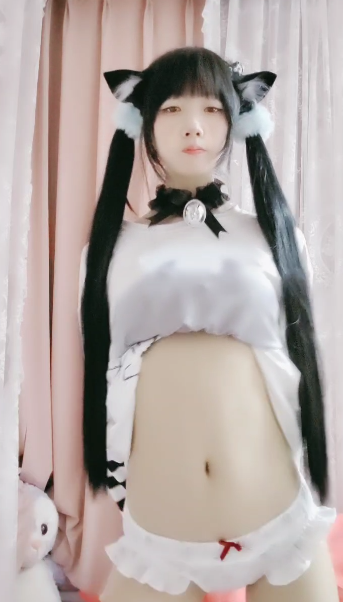双马尾美少女，跳舞zw