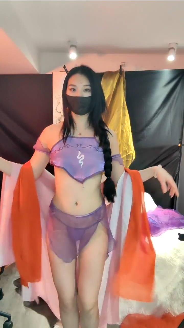 no.430 极品超美御姐，【繁花女主角】，横店演戏好几年，古装裸舞，大美女每天不同反差 【11V 7.87GB】