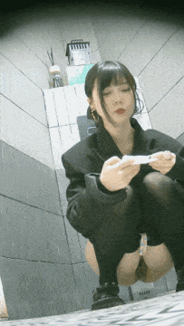 图片[4]-2025年KTV酒吧全景厕拍各种黑丝JK小姐姐一二弹[270V/60.9G]-PinkyKitty Girls